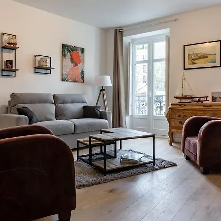 Armstrong - Charmant logement au coeur de Nantes Buitenkant foto