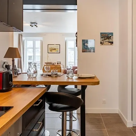 Armstrong - Charmant logement au coeur de Nantes Buitenkant foto